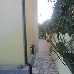 & Garden ליסבון